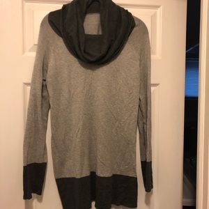 Super soft long sleeved turtle neck, EUC
